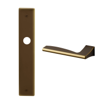 1030L Link deurkruk op langschild PC72 linkswijzend, matbrons
