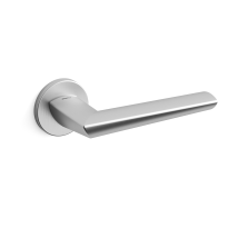 1081R Isi deurkruk op rozet rechtswijzend, satinchrome